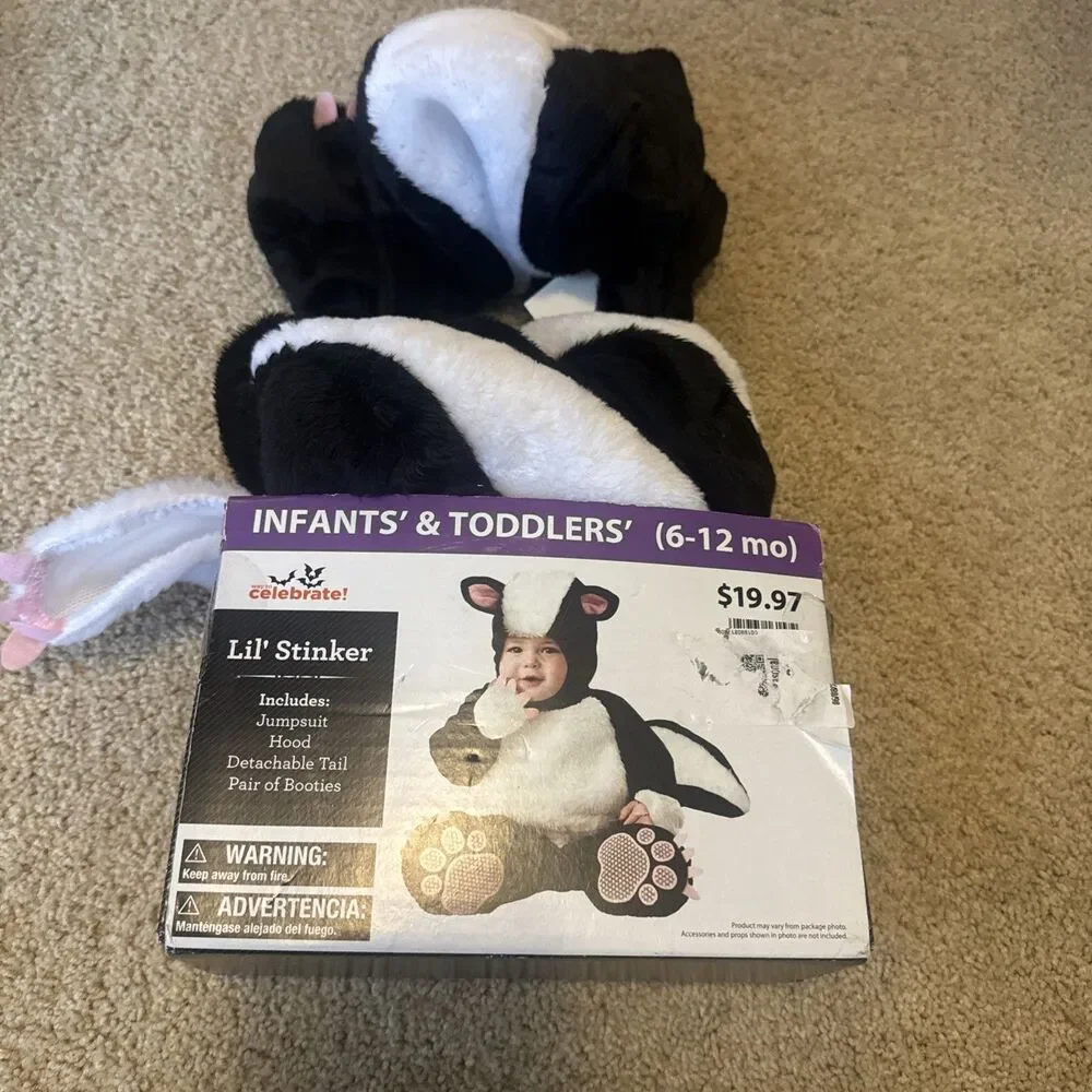 Lil Stinker 6-12 Month  Halloween Costume. Skunk Animal Toddler Infant Boy/Girl